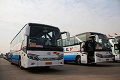 金龙龙威II代服务两会